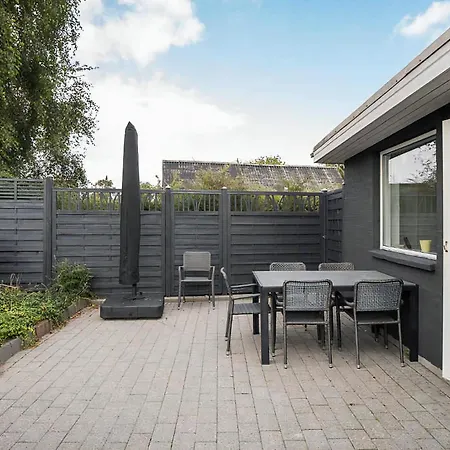House Close To The * Skovs-Hojrup