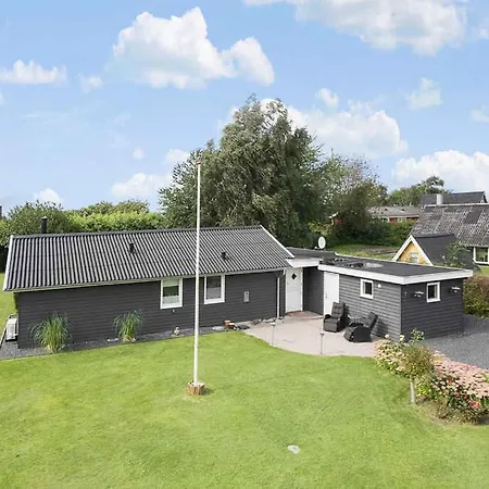 House Close To The Holiday home Skovs-Hojrup