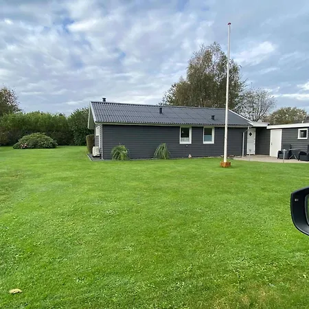 House Close To The * Skovs-Hojrup