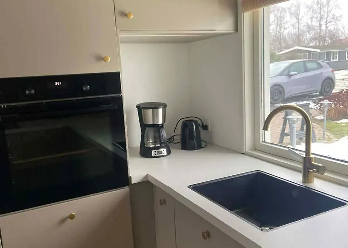 Сasa de vacaciones House Close To The